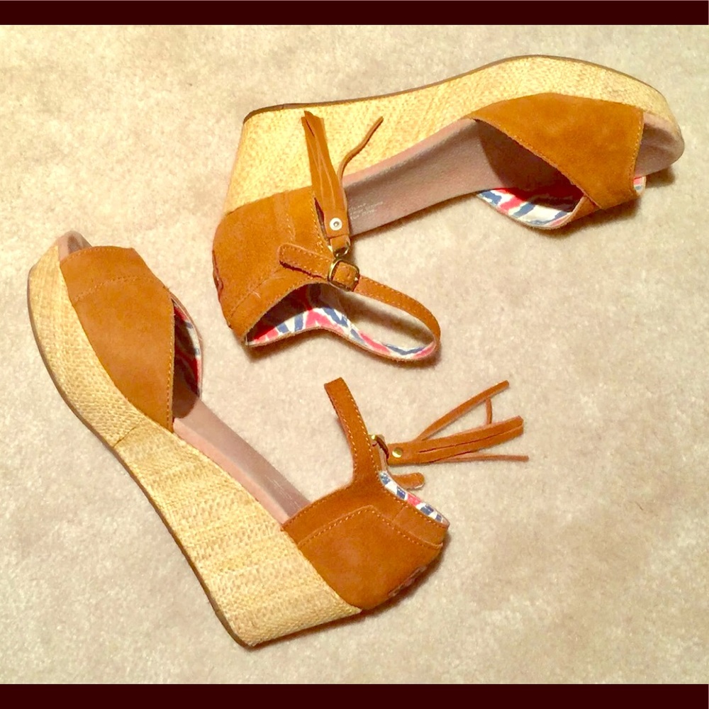 TOMS Brown Leather ankle Strappy Heel